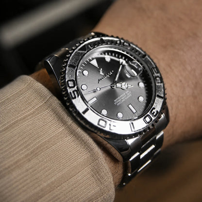 Viktor Poedagar® Mariner